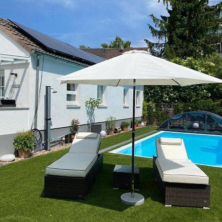 Haeuschen Im Garten In Der Muelheimer Altstadt Mülheim an der Ruhr Exterior photo